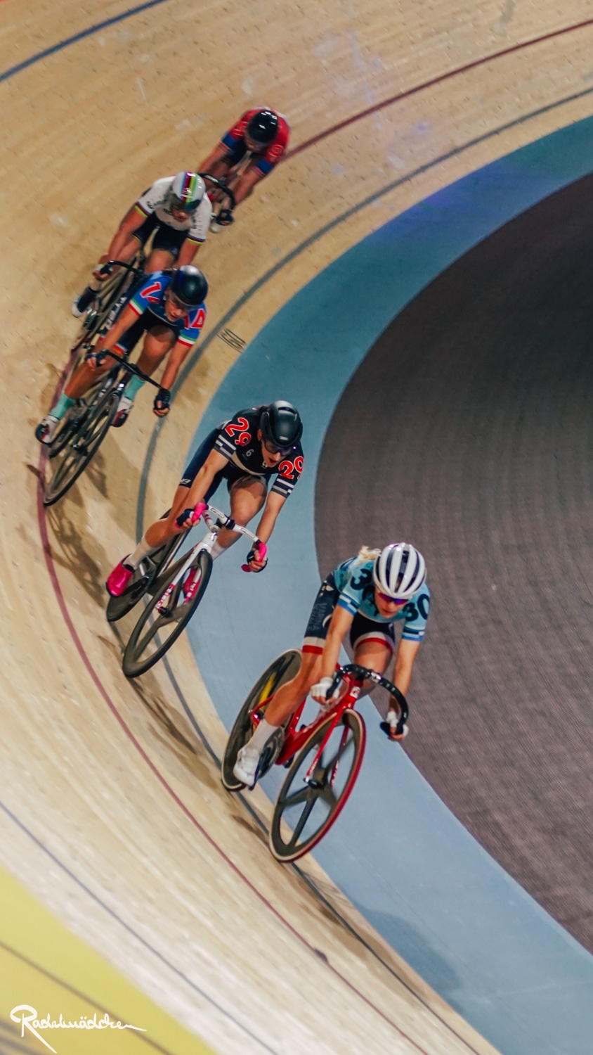 Six Day Berlin female cyclists on the track