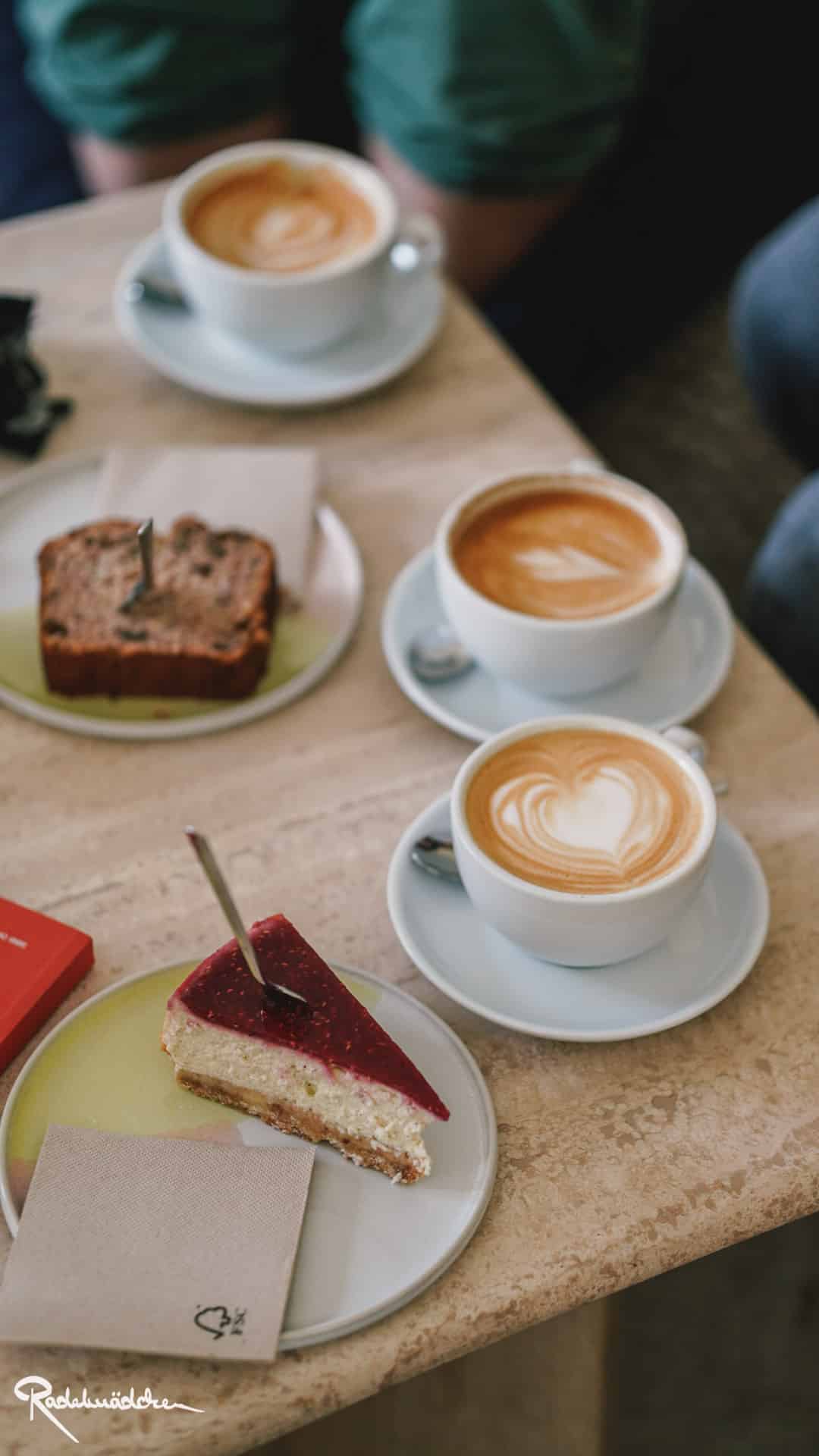 Kaffe und Kuchen
